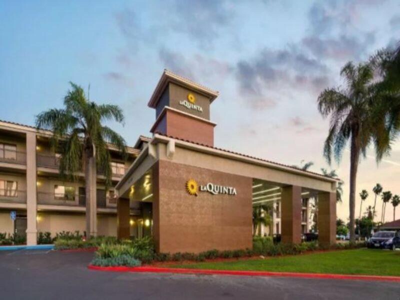 מלון סנטה אנה La Quinta By Wyndham Orange County Airport מראה חיצוני תמונה