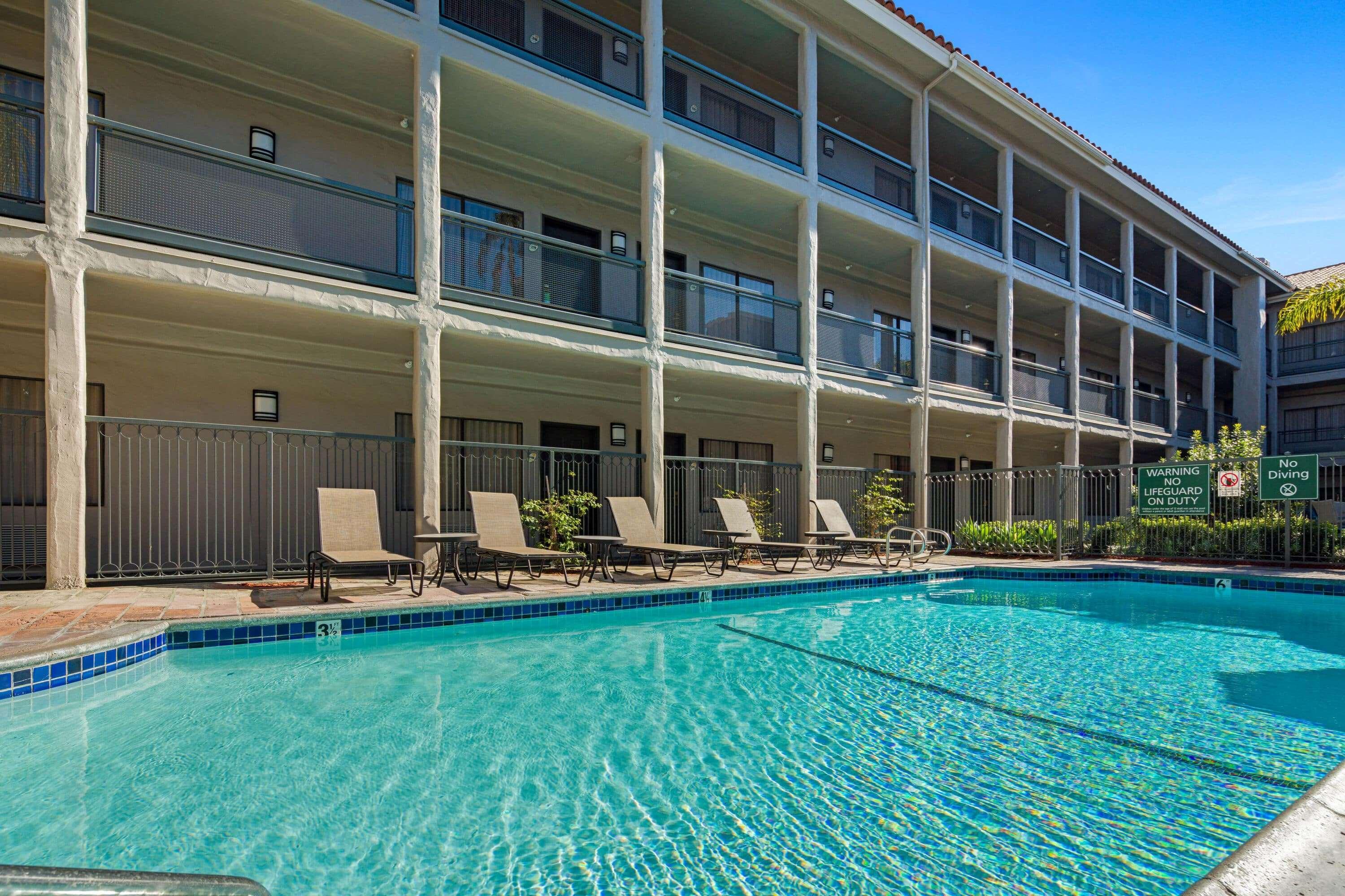 מלון סנטה אנה La Quinta By Wyndham Orange County Airport מראה חיצוני תמונה