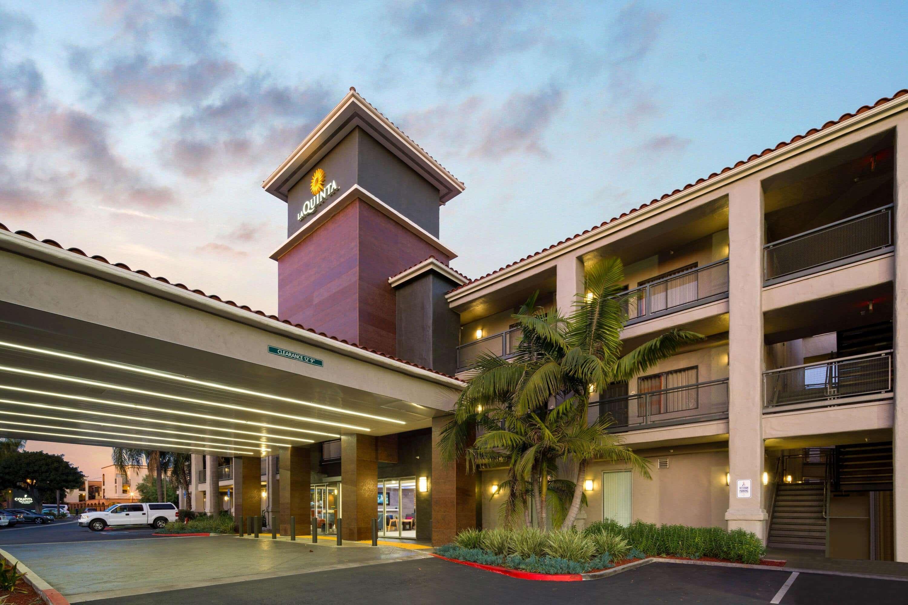 מלון סנטה אנה La Quinta By Wyndham Orange County Airport מראה חיצוני תמונה