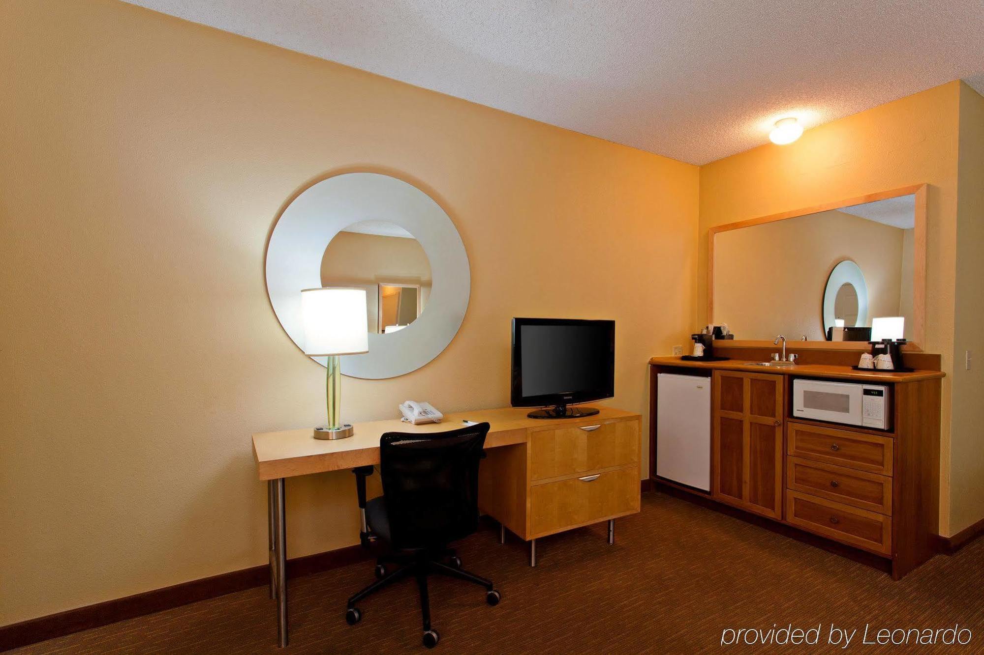 מלון סנטה אנה La Quinta By Wyndham Orange County Airport מראה חיצוני תמונה